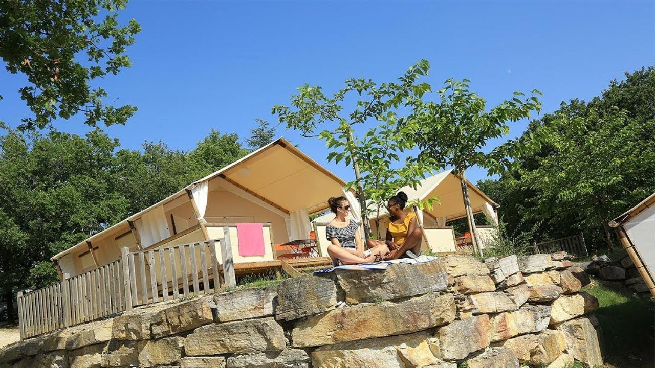 Camping Les Reflets Du Quercy Hotel Crayssac Exterior photo