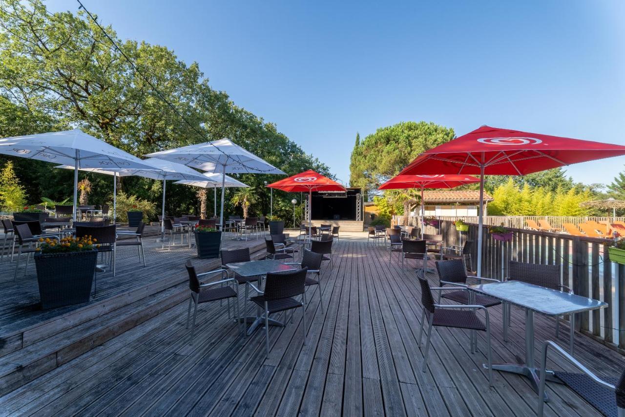 Camping Les Reflets Du Quercy Hotel Crayssac Exterior photo