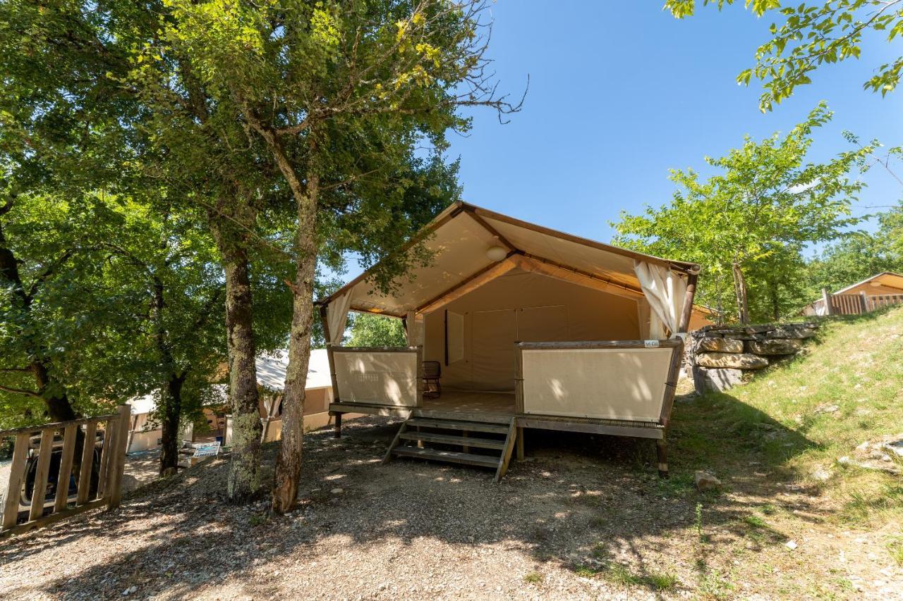 Camping Les Reflets Du Quercy Hotel Crayssac Exterior photo