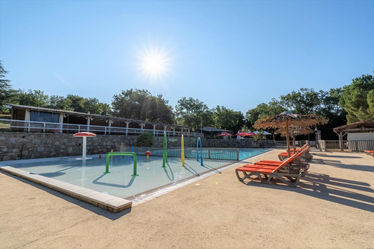 Camping Les Reflets Du Quercy Hotel Crayssac Exterior photo